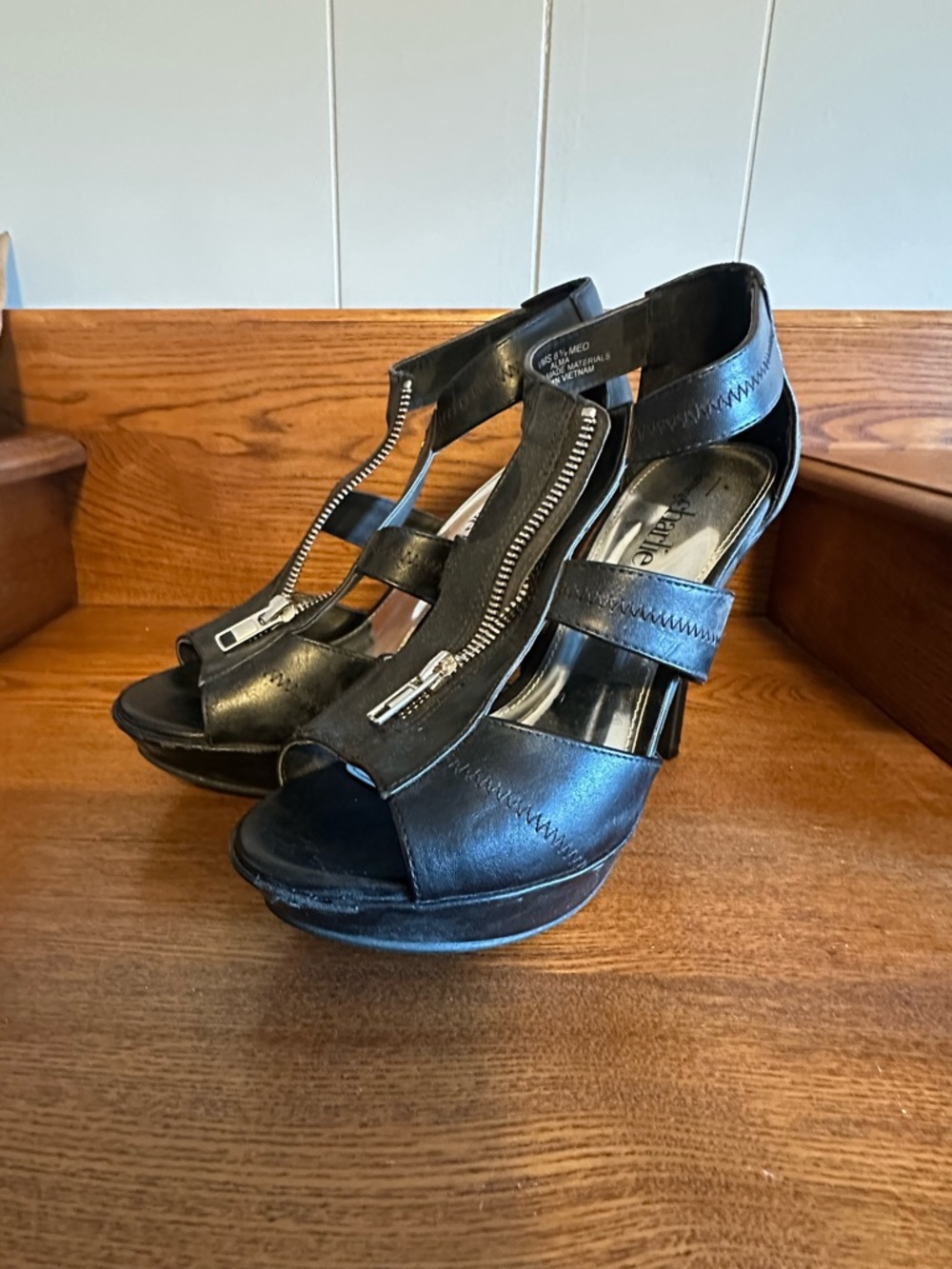 Charming Charlie Black Peep-Toe Platform Heels with Front Zipper